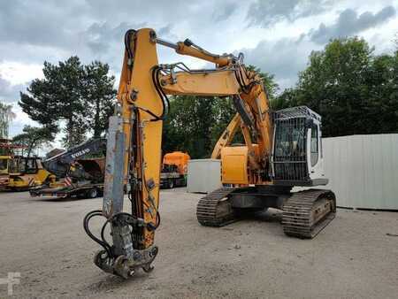 Escavadora de rastos 2007 Liebherr R924 Compact Litronic (2)