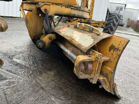 Grader 1992 Ausa OP NV2500 (18)