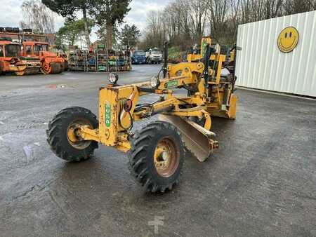 Grader 1992 Ausa OP NV2500 (2)