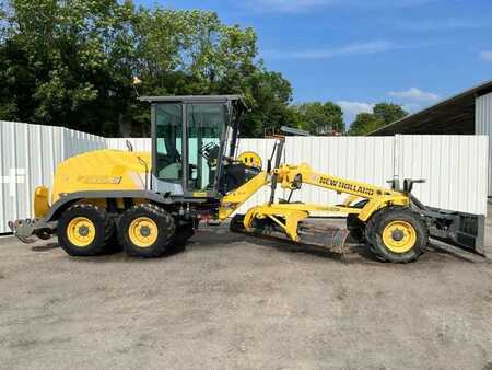 Grader 2008 New Holland Construction F106.6 (7)