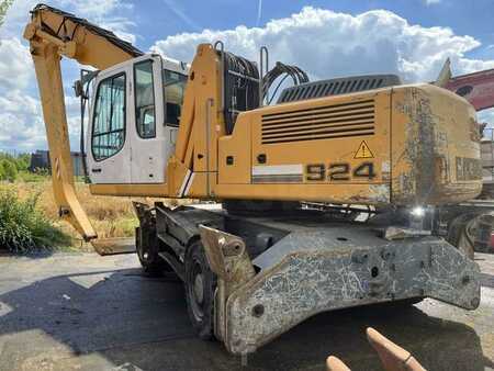 Umschlagbagger 2012 Liebherr A924C LITRONIC (3)