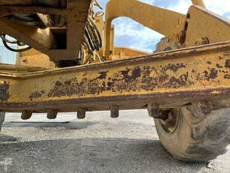 Grader 1985 Caterpillar 120G (20)