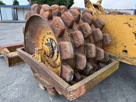 Sonstige 1978 Caterpillar 825 + porte engins (20)