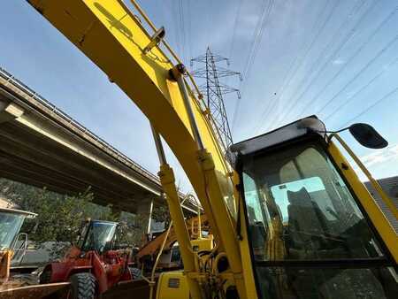 Fiat-Hitachi E215B MACHINE SUISSE