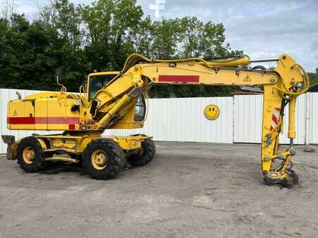 Mobilbagger 2008 Liebherr A900 C LITRONIC (1)