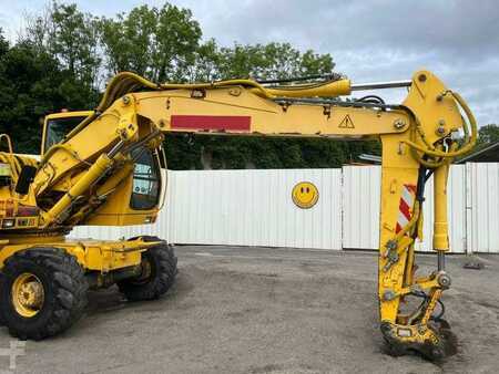 Mobilbagger 2008 Liebherr A900 C LITRONIC (19)