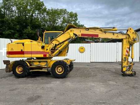 Liebherr A900 C LITRONIC