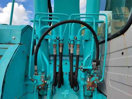 Kobelco SK200SR