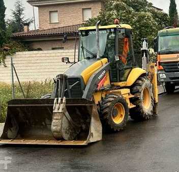 Autres 2007 Volvo BL71 MADRID (6)