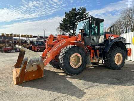 Radlader 2016 Hitachi ZW220-6 (3)