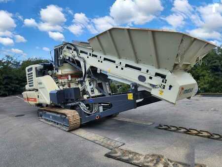 Metso Minerals A CONE LOKOTRACK LT200HP