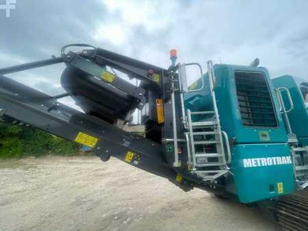 Powerscreen A MACHOIRE METROTRAK