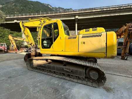 Fiat-Hitachi E215B MACHINE SUISSE