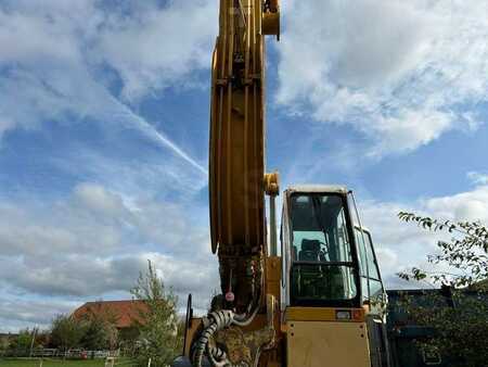 Liebherr A924 LITRONIC