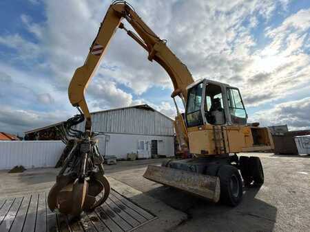 Liebherr A924 LITRONIC