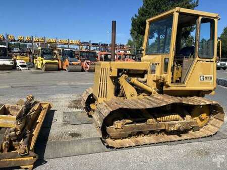 Dozer Apripista 1987 Caterpillar D3B (7)