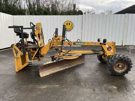 Grader 1992 Ausa OP NV2500 (1)