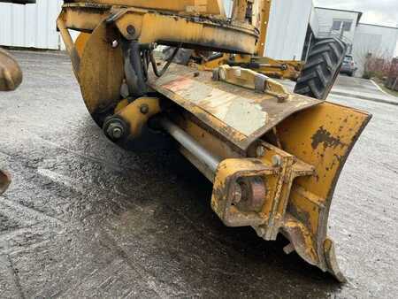 Grader 1992 Ausa OP NV2500 (18)