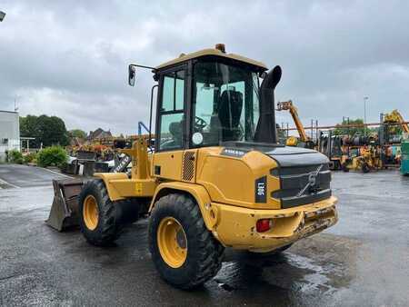 Volvo L30G