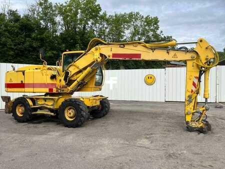 Mobilbagger 2008 Liebherr A900 C LITRONIC (1)