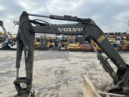 Volvo EC27C