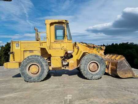 Ładowarki kołowe 1983 Caterpillar 950B (3)