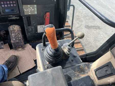 Chargeuse sur chenilles 1999 Caterpillar 953C2 (48)