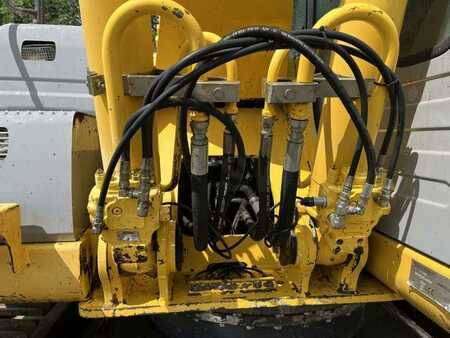 Kettenbagger 2007 New Holland Construction E215B (21)