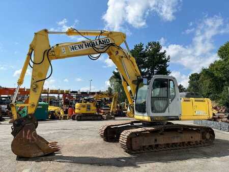 Kettenbagger 2007 New Holland Construction E215B (4)