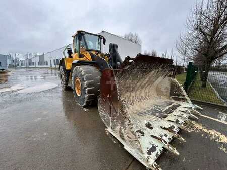 Volvo L220H