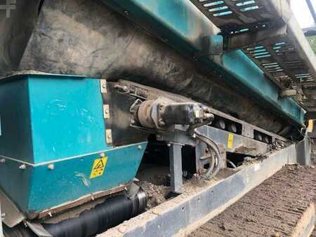 POWERSCREEN Warrior 1800