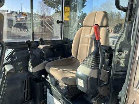 Minikaivinkoneet 2015 Komatsu PC55MR-3 (37)