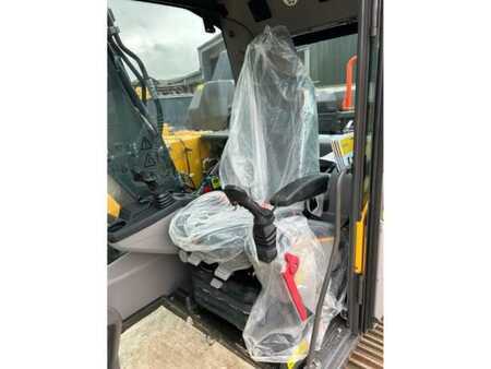 Pelles sur chenilles 2023 Volvo EC140EL (11)