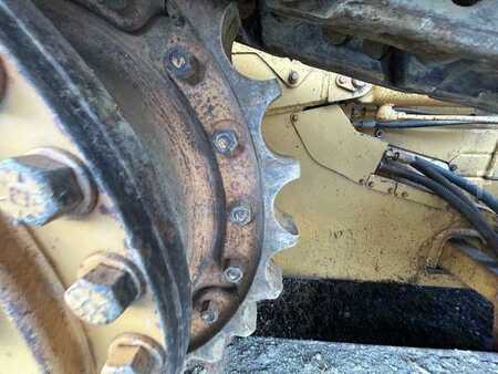 Bulldozer 1987 Caterpillar D4H LGP (41)