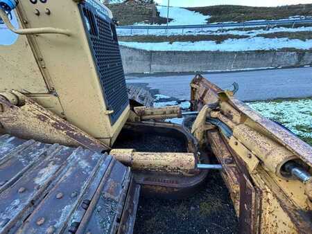 Bulldozer 1987 Caterpillar D4H LGP (48)