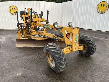 Grader 1992 Ausa OP NV2500 (8)
