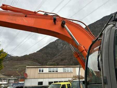 Kettenbagger 2004 Hitachi ZX225US (28)