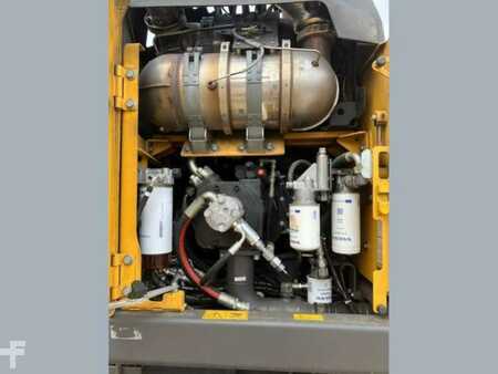 Overslagmachines 2019 Volvo EW240EMH (23)