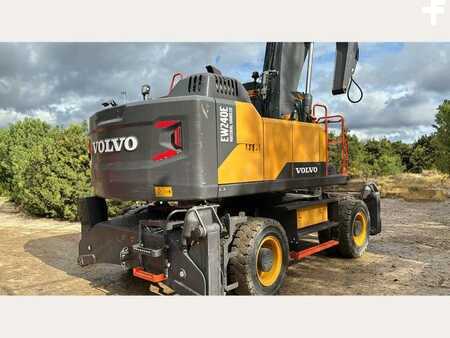 Overslagmachines 2019 Volvo EW240EMH (32)