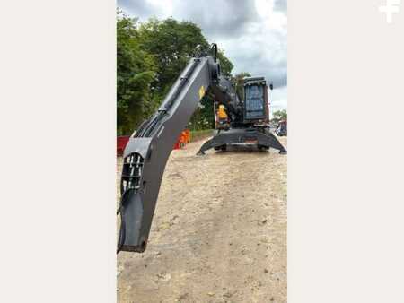 Overslagmachines 2019 Volvo EW240EMH (39)