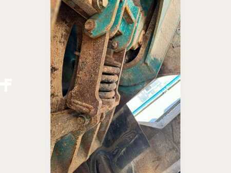 Sonstige 2012 POWERSCREEN XA400S A MACHOIRE (7)