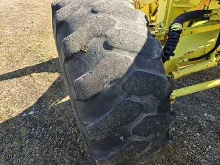 Grader 1992 O-K F106A (12)