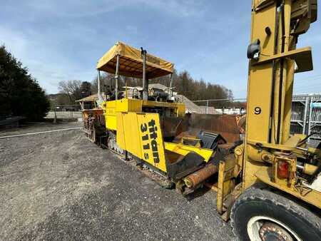 Slipform pavers 1991 Titan 311S (9)