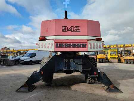 Overslagmachines 1988 Liebherr A942 (9)