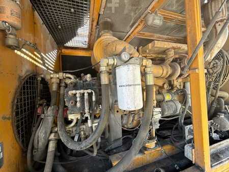 Annet 2001 Hausherr HBM 80-1 (25)