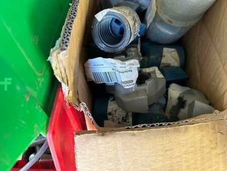 Annet 2001 Hausherr HBM 80-1 (47)