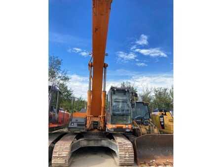 Escavadora de rastos 2003 Hitachi CAMELEON ZX330LC (3)