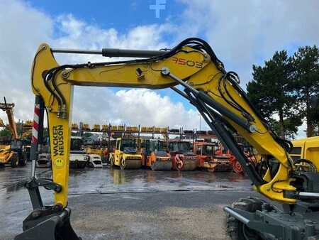 Escavadora de rodas 2008 Wacker Neuson 9503 WD (21)