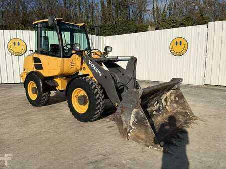 Sonstige 2019 Volvo L28F (8)