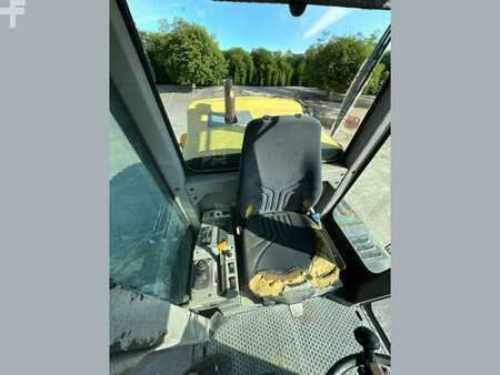 Grader 2007 New Holland Construction F106.6A 6X6 MACHINE SUISSE (10)
